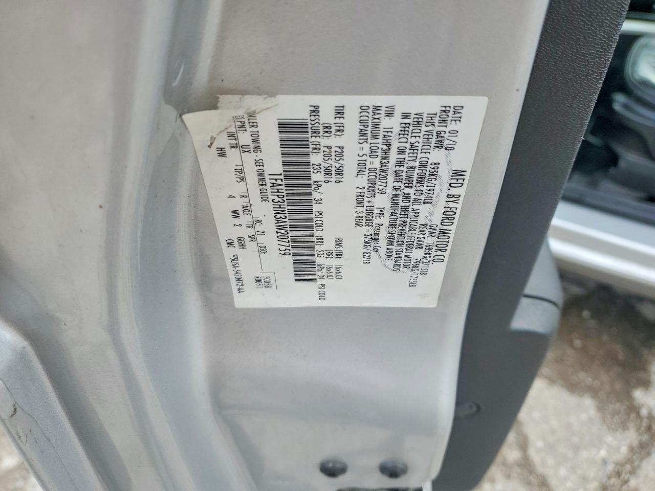 FORD FOCUS 2010 — 13