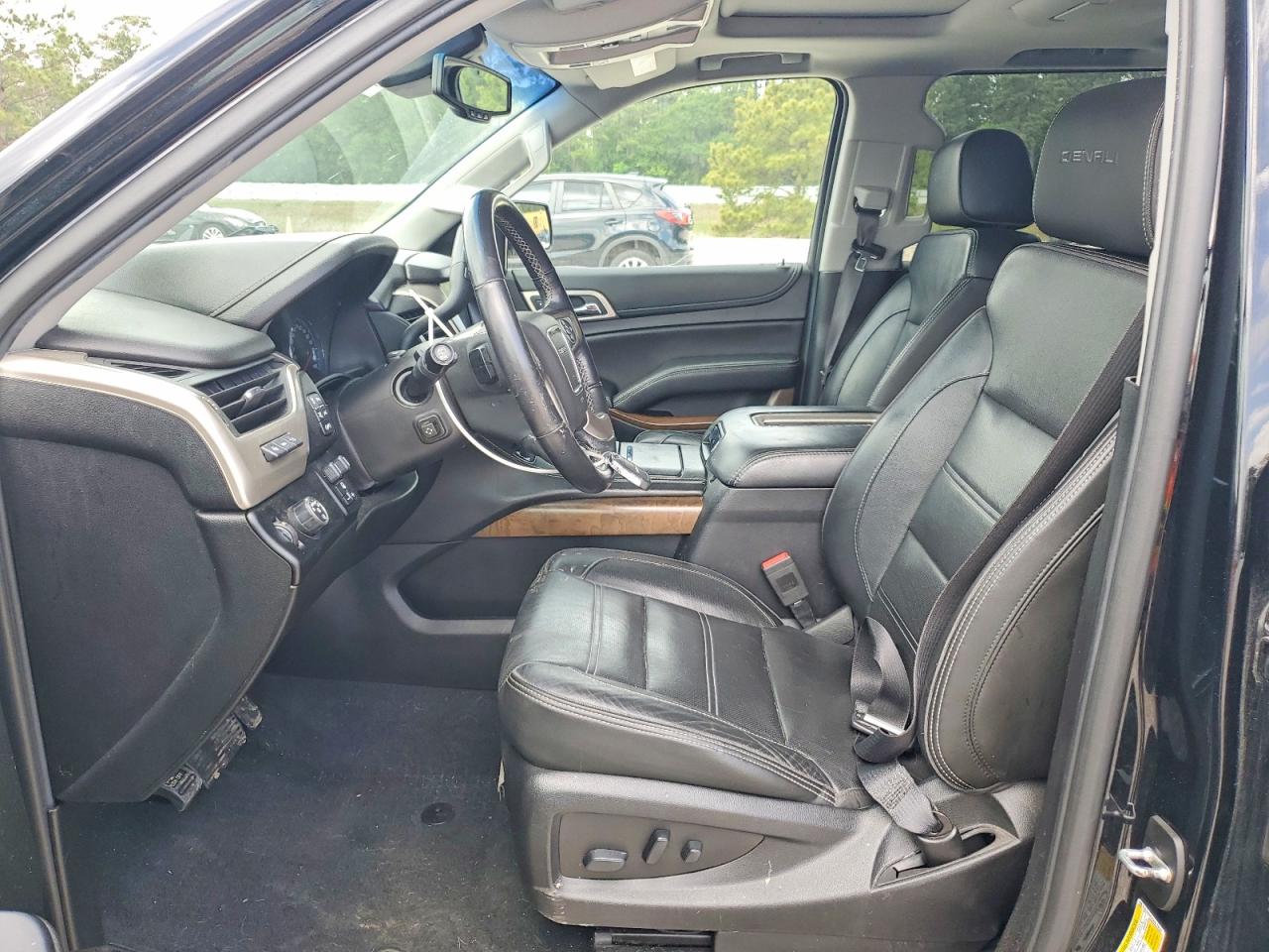 GMC YUKON XL 2019 — 8