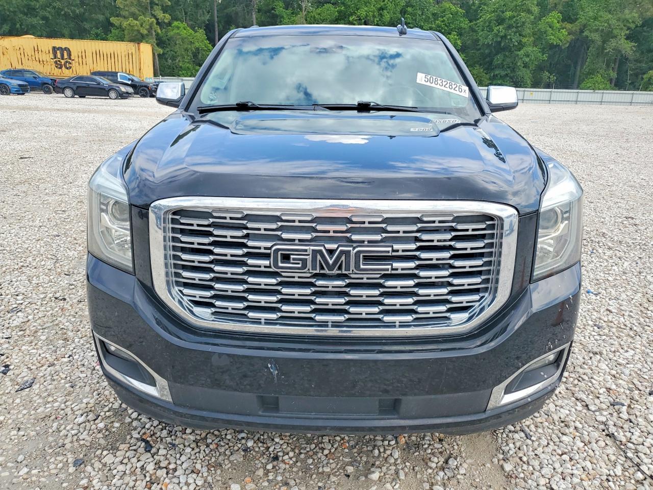 GMC YUKON XL 2019 — 6