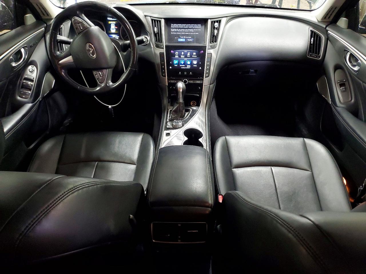 INFINITI Q50 2017 — 9