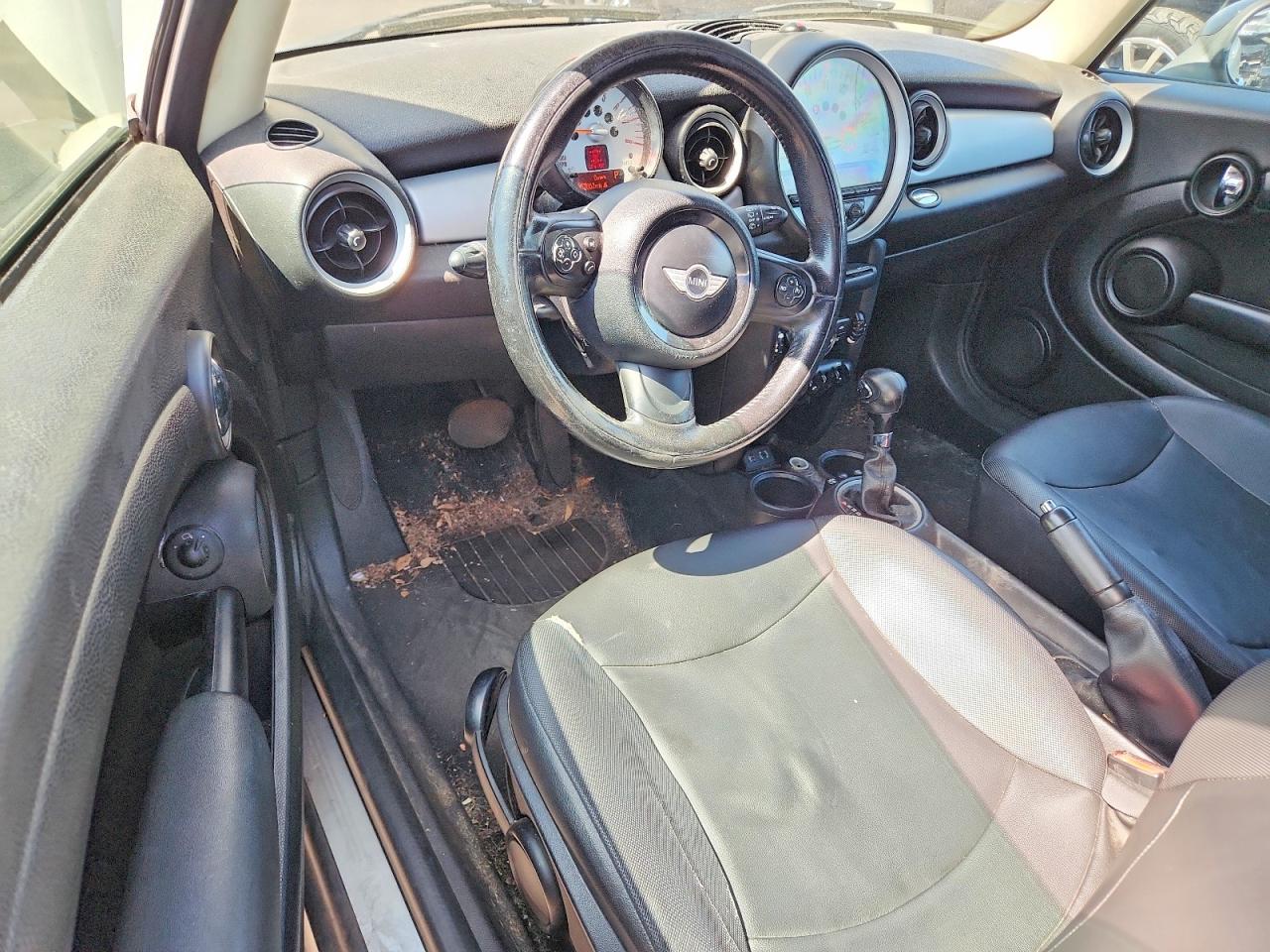 MINI COOPER 2013 — 9