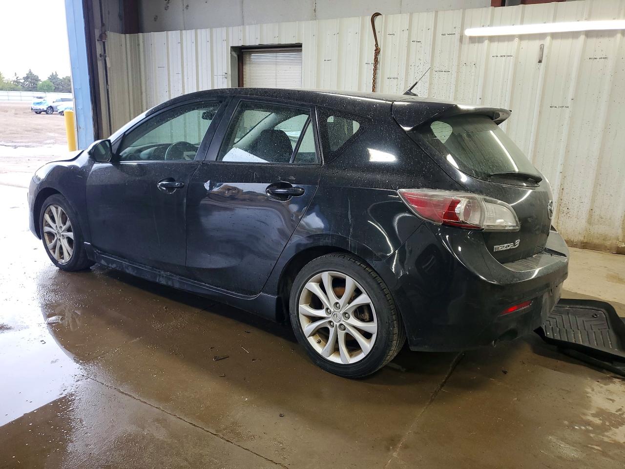 MAZDA 3 2011 — 3