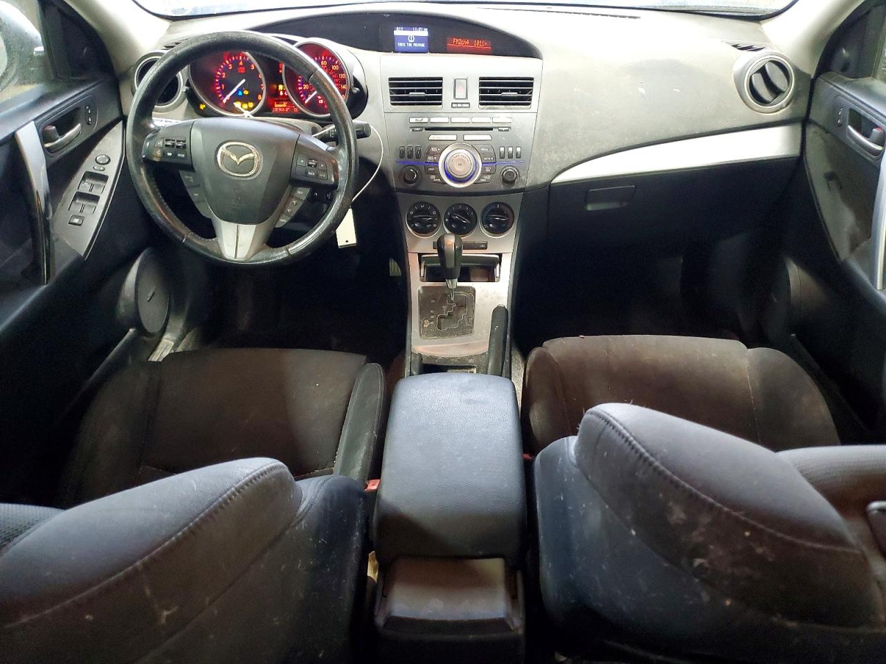 MAZDA 3 2011 — 9