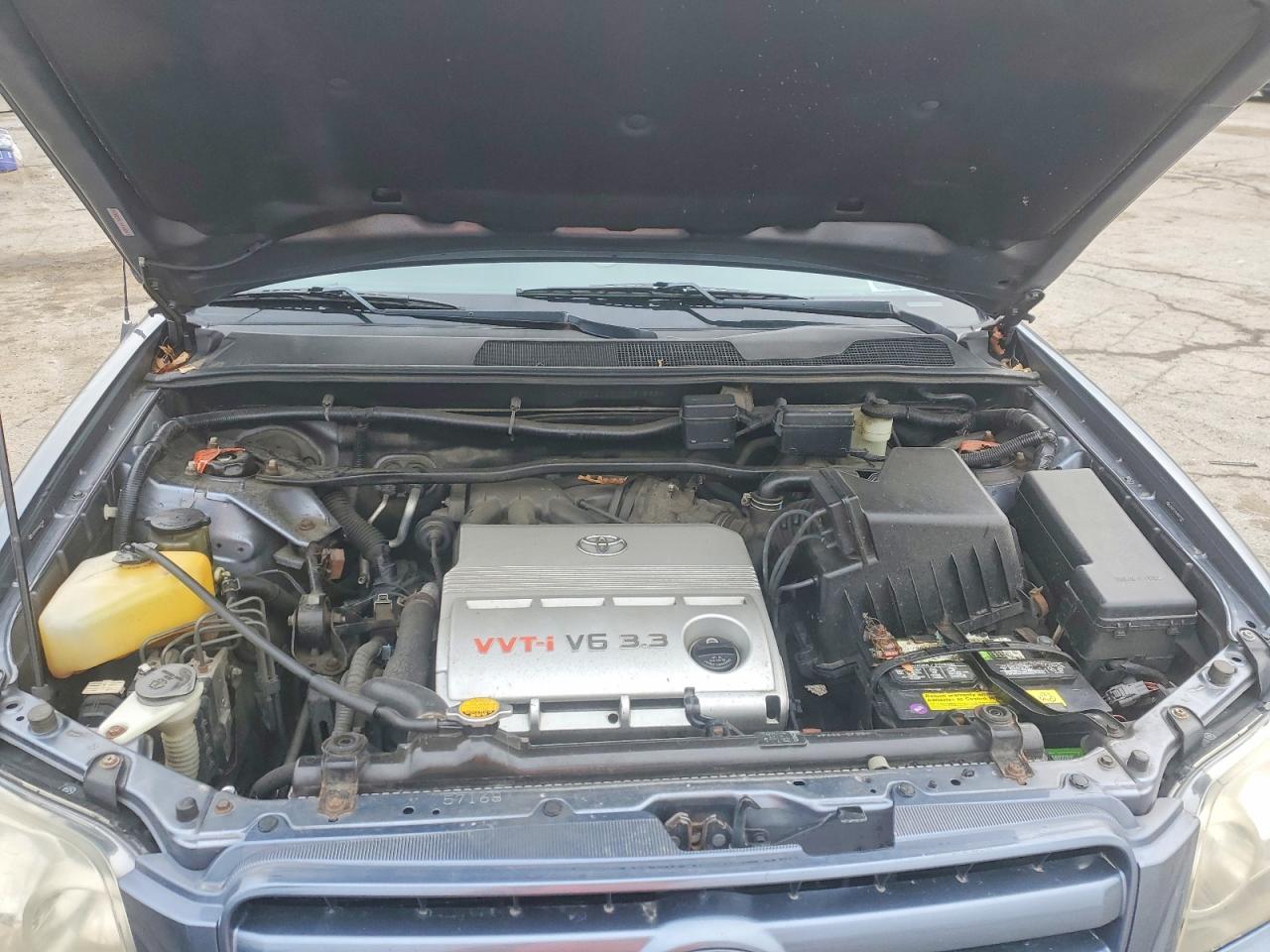 TOYOTA HIGHLANDER 2004 — 13