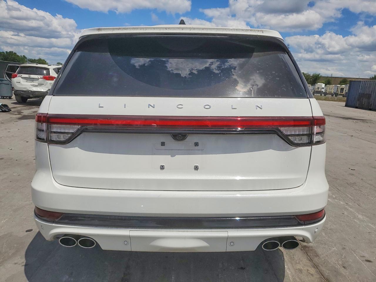 LINCOLN AVIATOR 2025 — 7