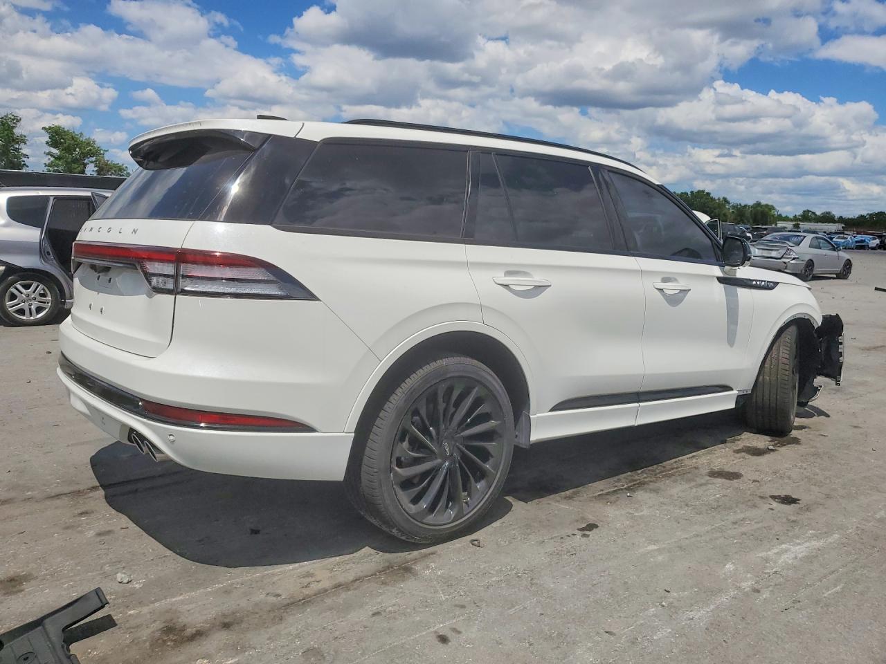 LINCOLN AVIATOR 2025 — 4