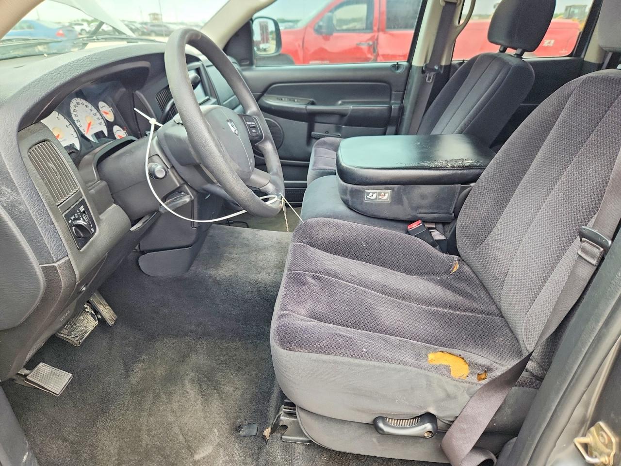DODGE RAM 1500 2005 — 8