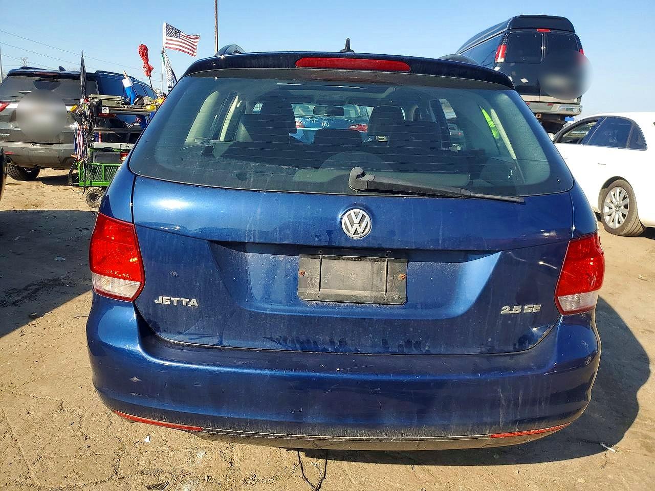 VOLKSWAGEN JETTA 2011 — 7