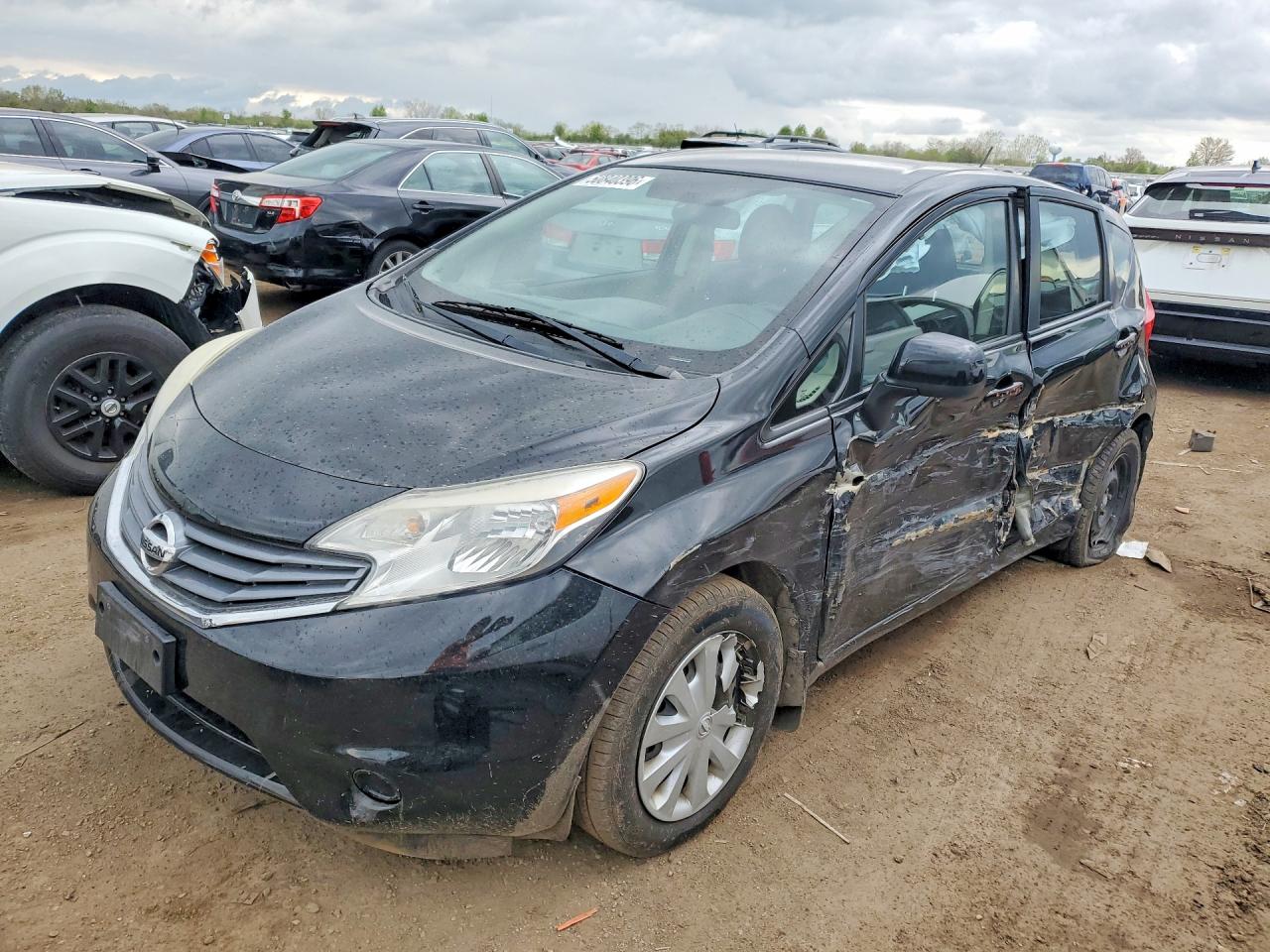 NISSAN VERSA 2016 — 2