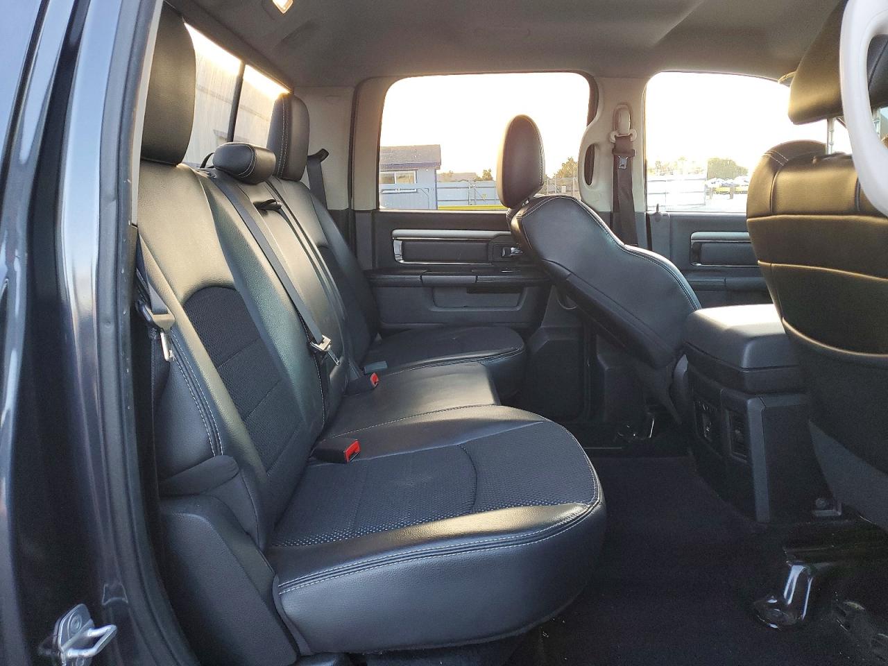 RAM 1500 2013 — 11