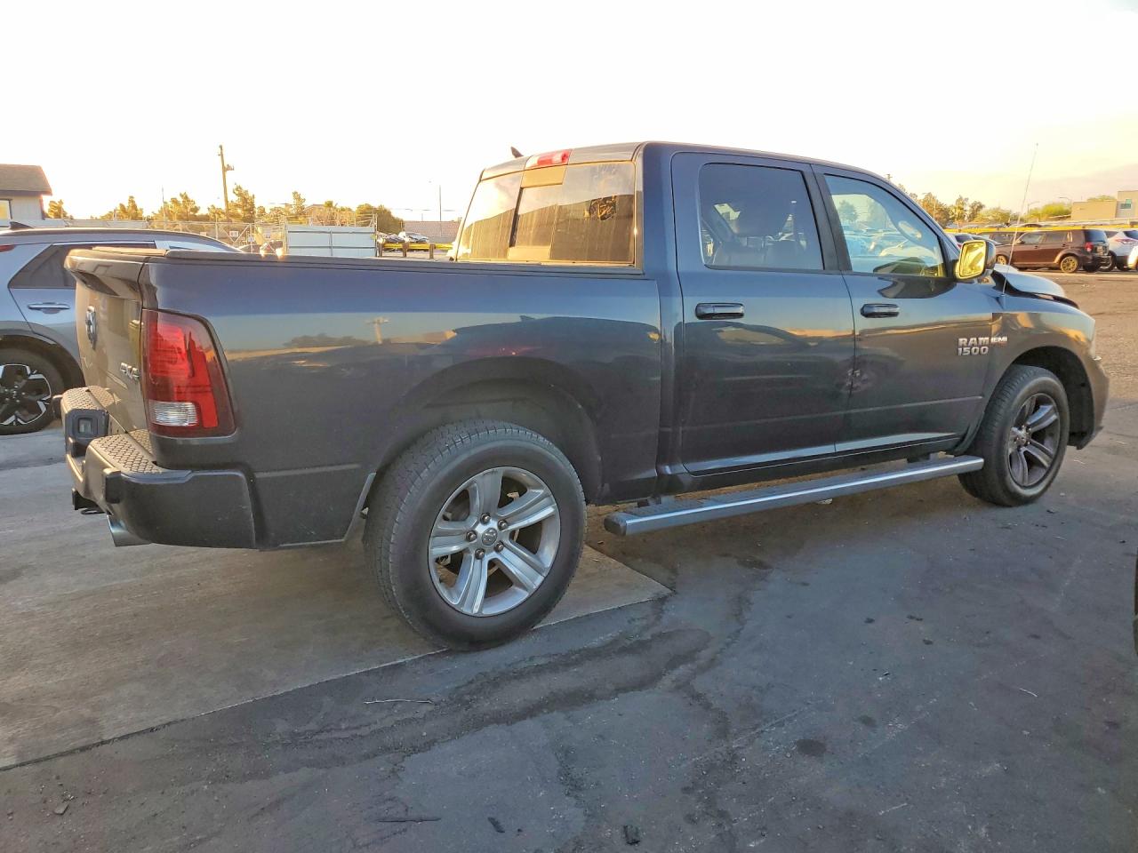RAM 1500 2013 — 4