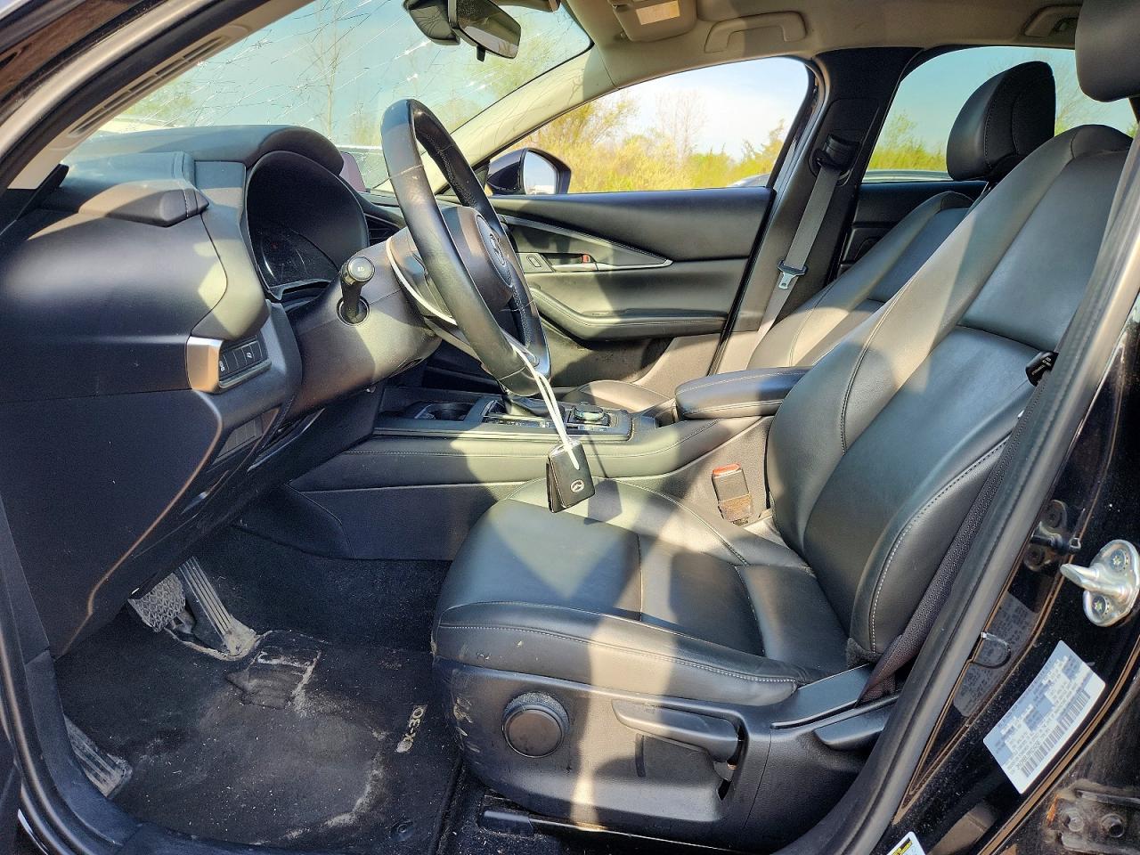 MAZDA CX-30 2021 — 8