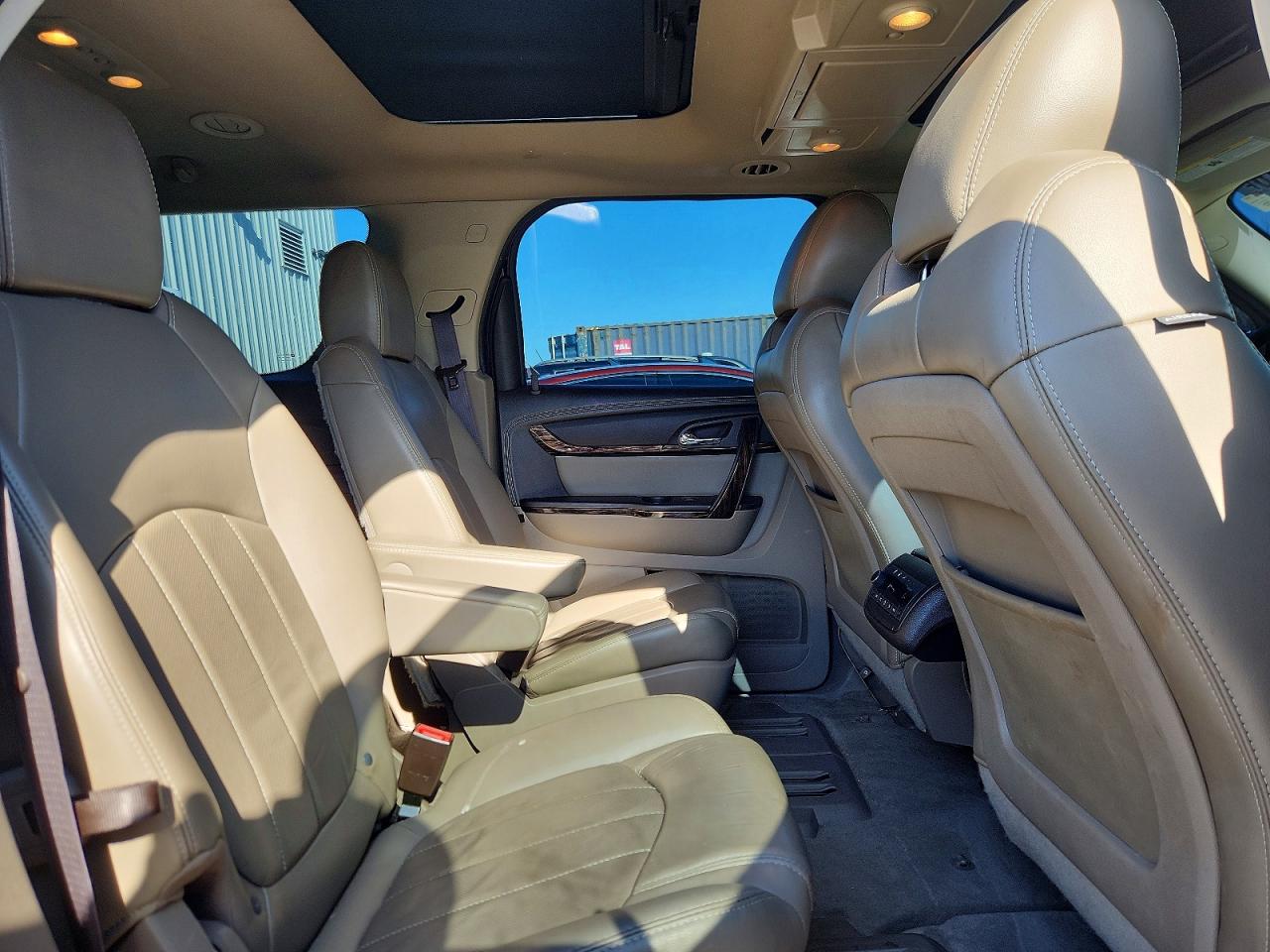 GMC ACADIA 2015 — 12