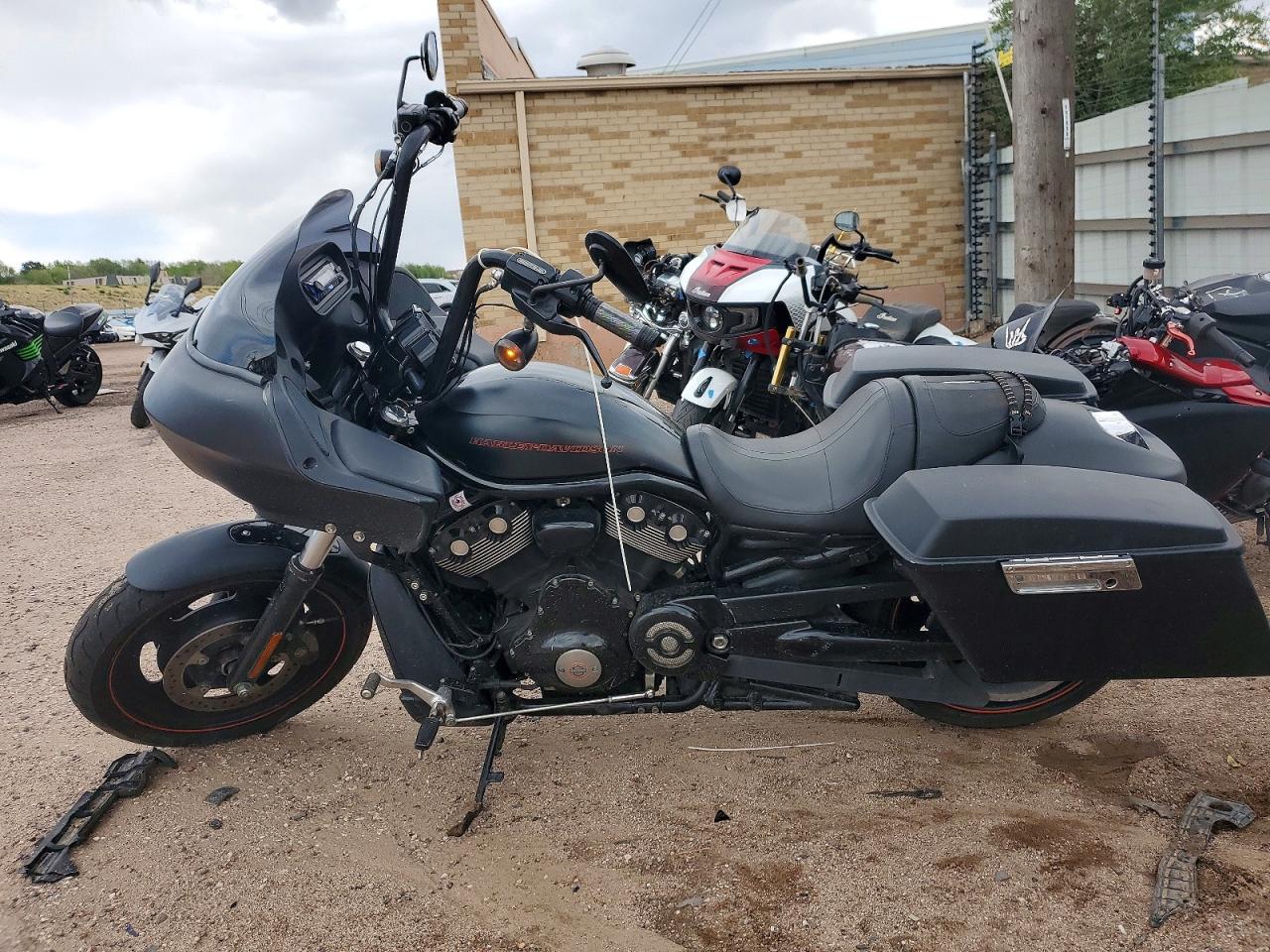 HARLEY-DAVIDSON VRSCDX 2008 — 4