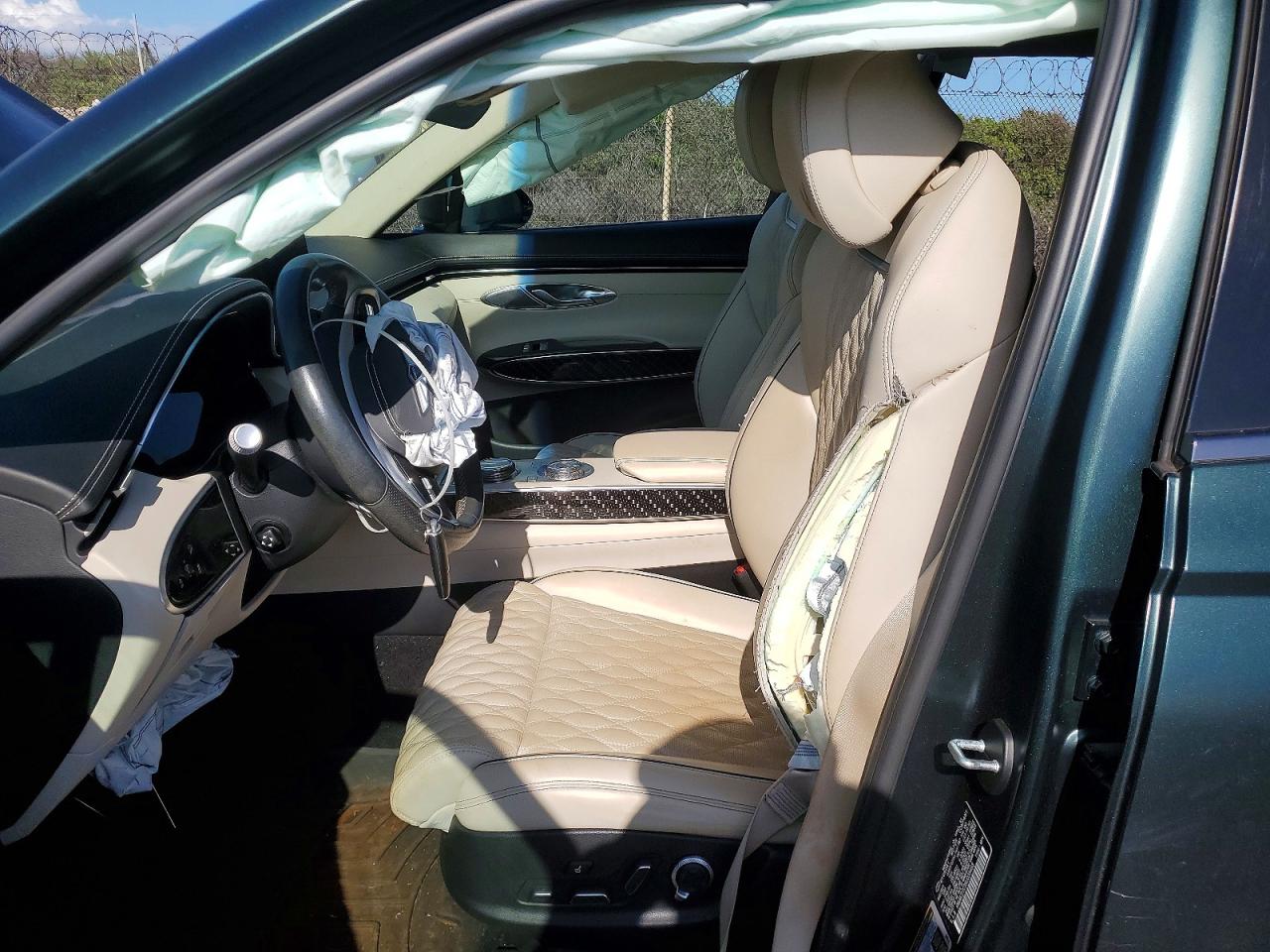 GENESIS GV70 2022 — 8
