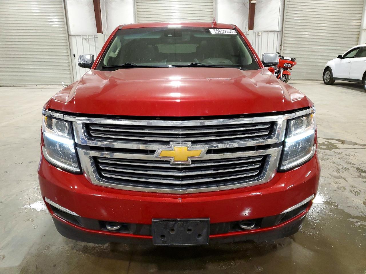 CHEVROLET SUBURBAN 2015 — 6