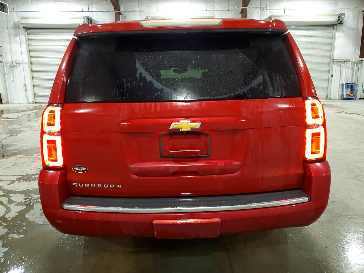 CHEVROLET SUBURBAN 2015 — 7