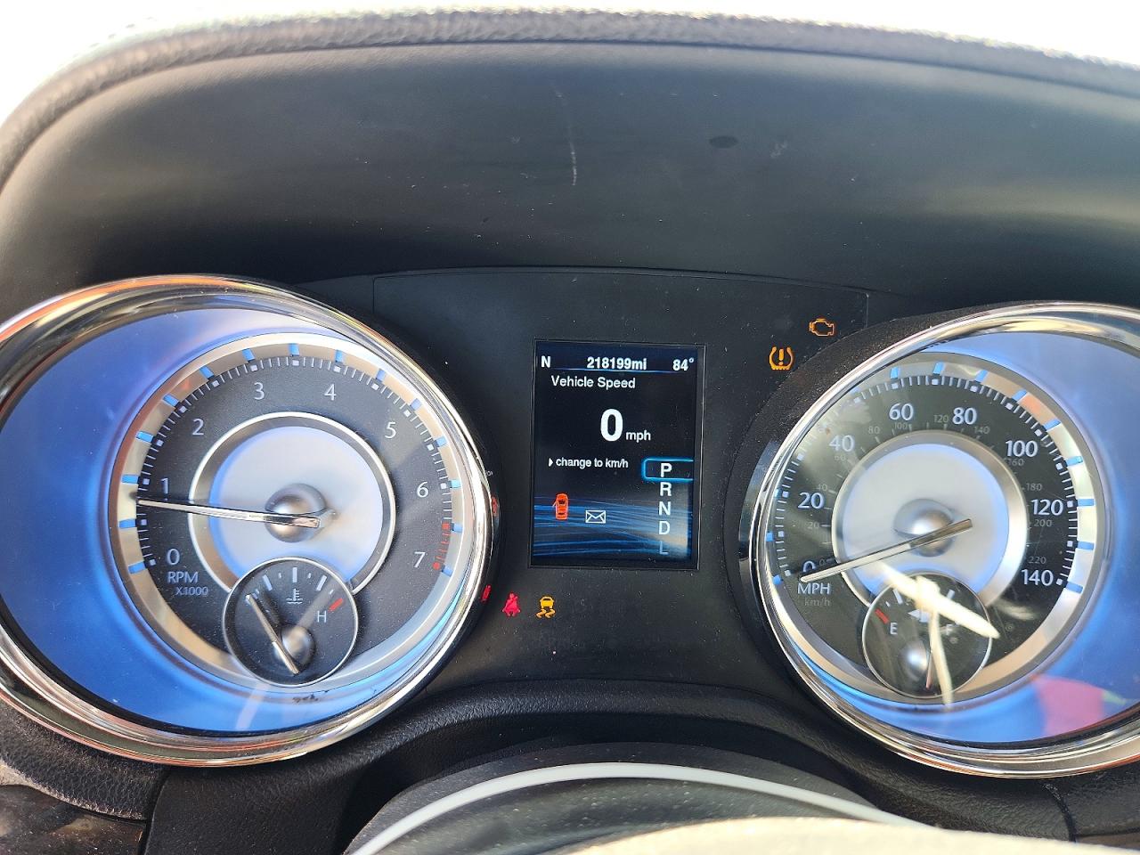 CHRYSLER 300 2014 — 10