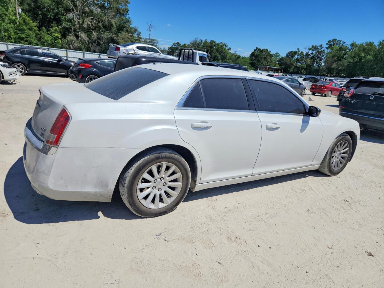 CHRYSLER 300 2014 — 4