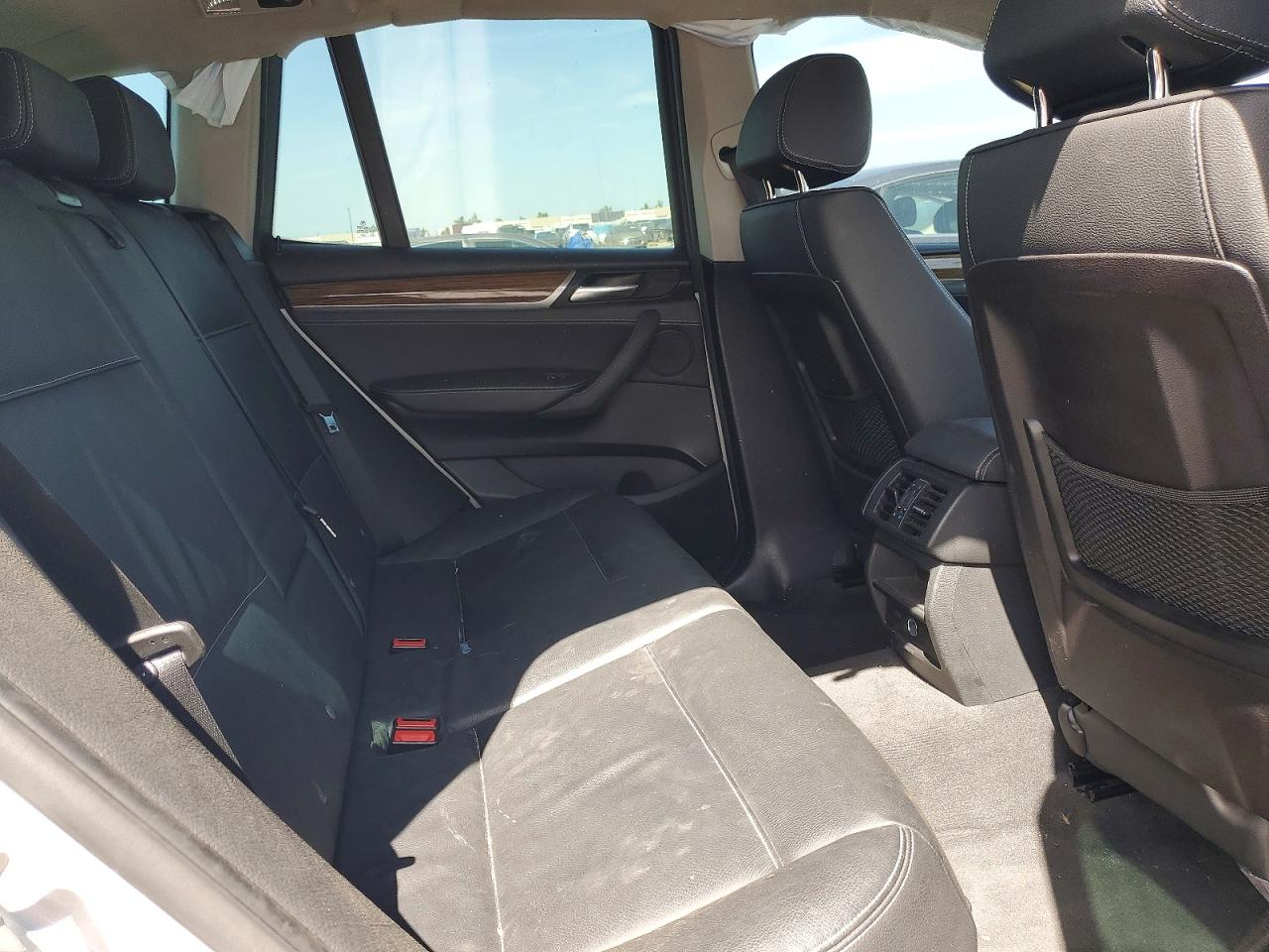 BMW X3 2017 — 12