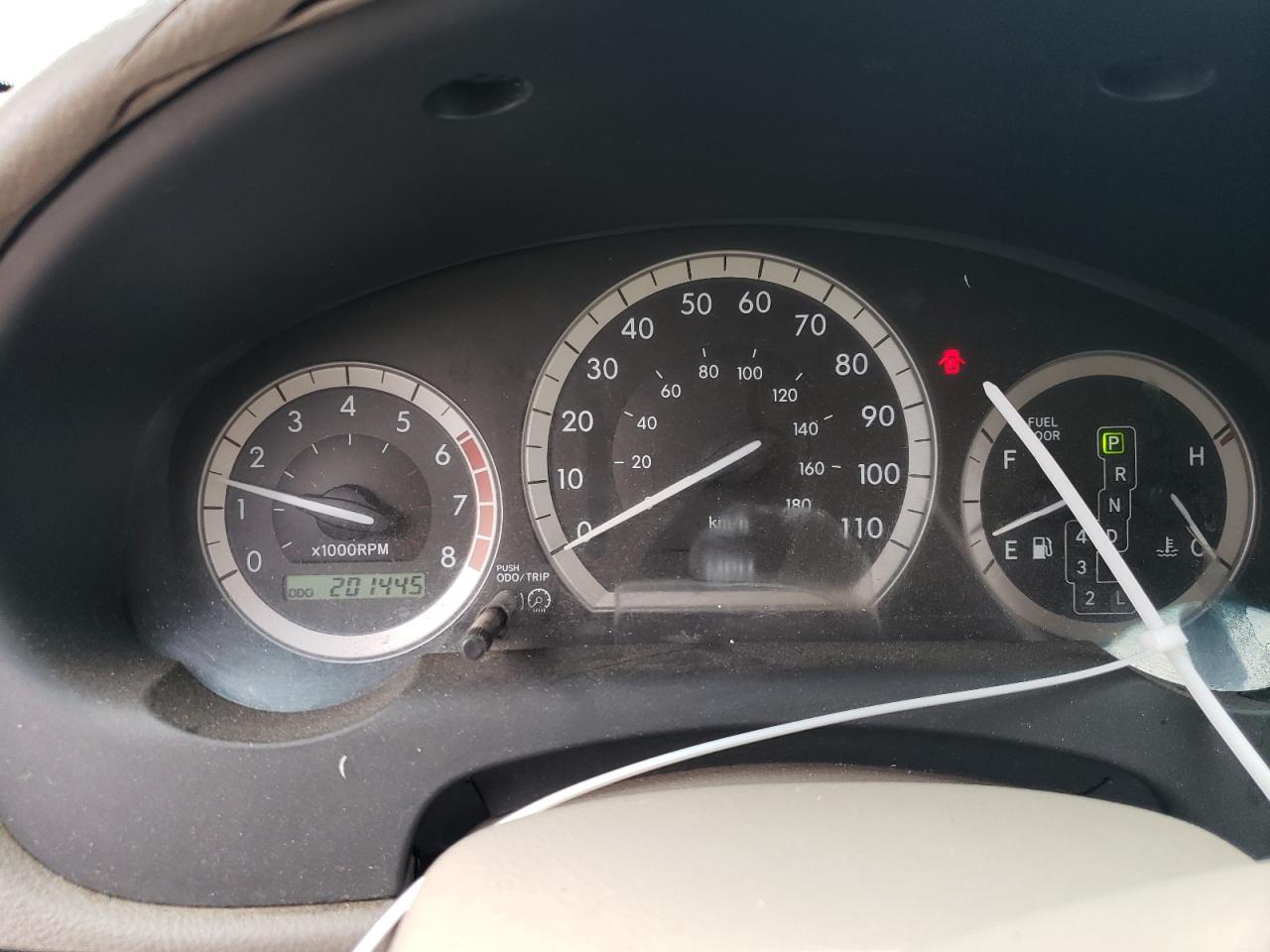 TOYOTA SIENNA 2004 — 10