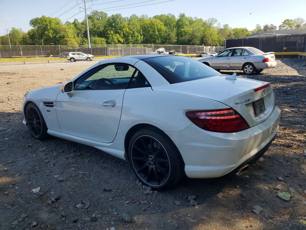 MERCEDES-BENZ SLK 2015 — 3