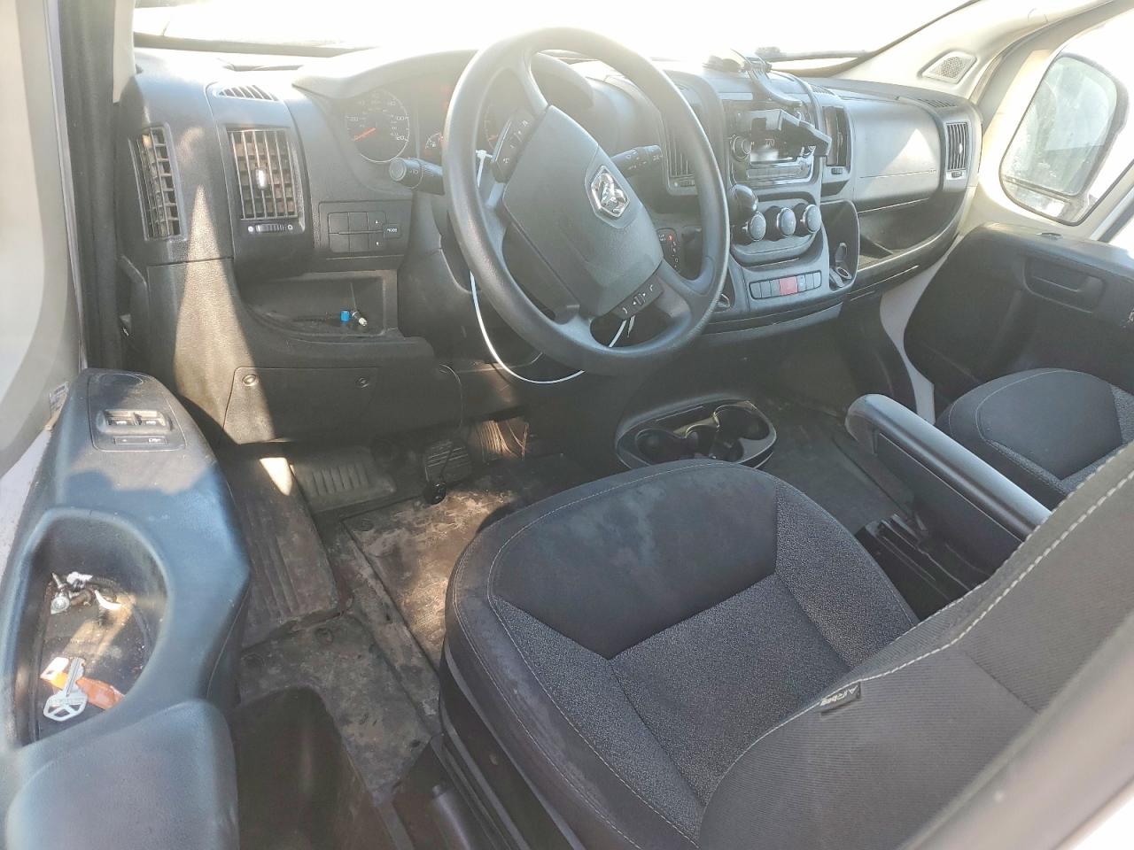 RAM PROMASTER 3500 2021 — 10
