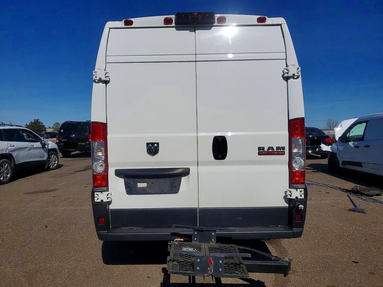 RAM PROMASTER 3500 2021 — 8