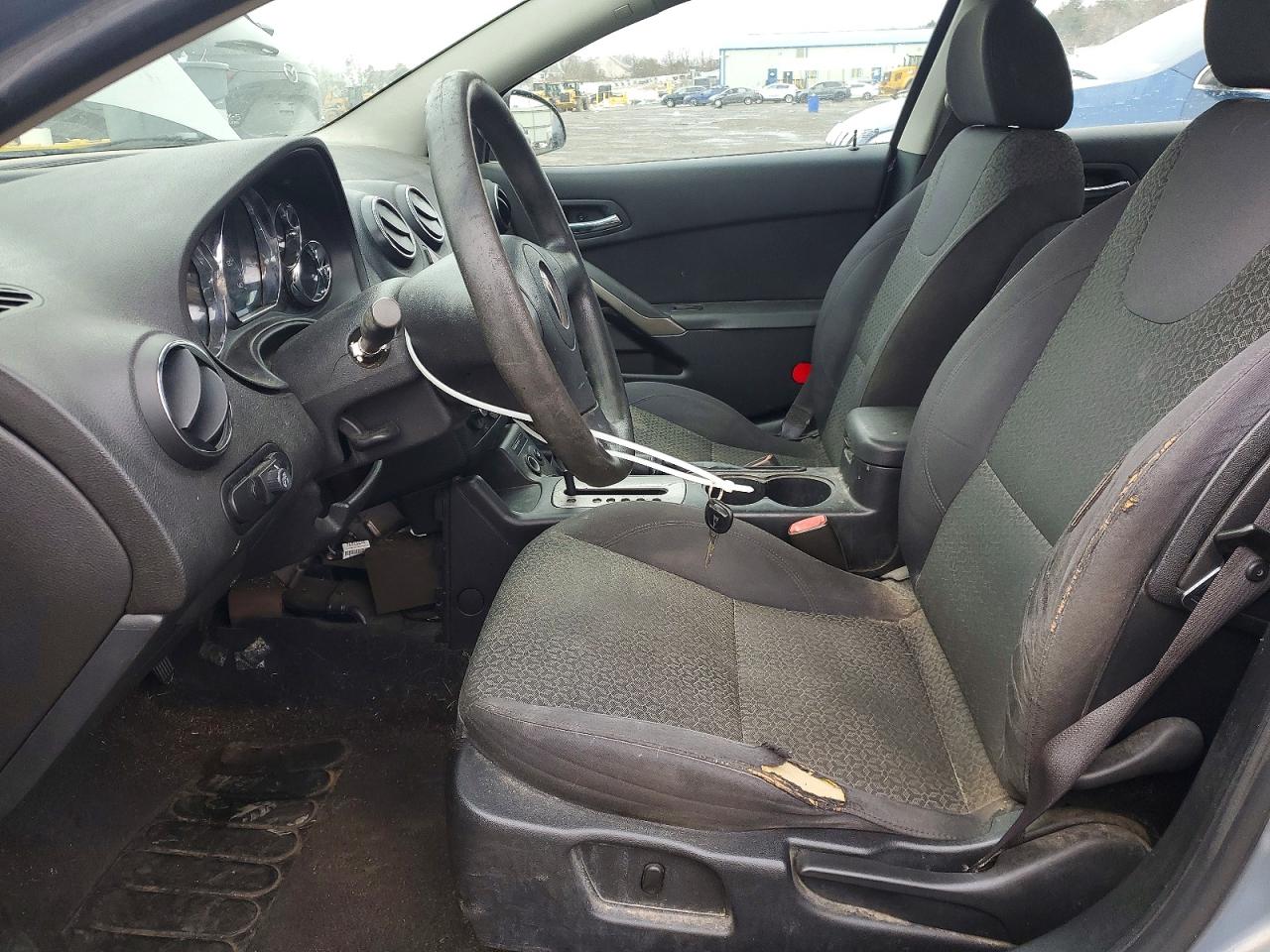PONTIAC G6 2008 — 8