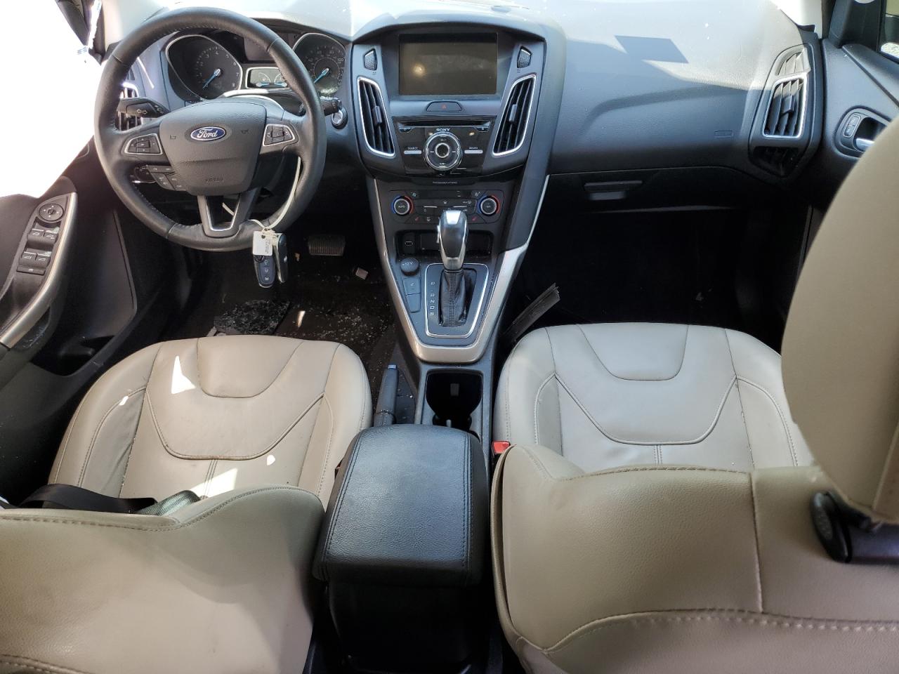 FORD FOCUS 2018 — 9