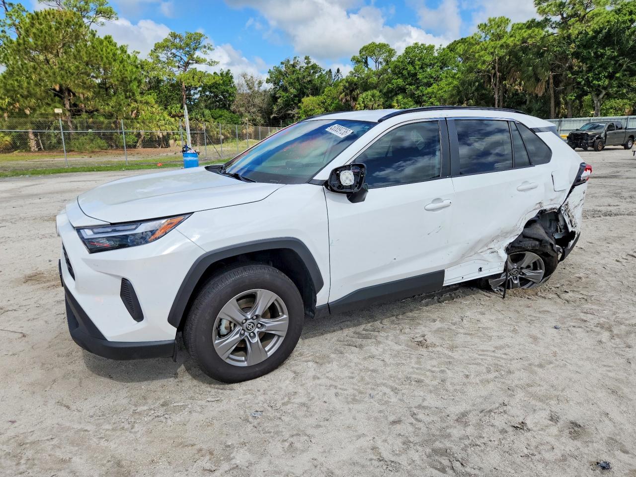 TOYOTA RAV4 HYBRID 2024 — 2