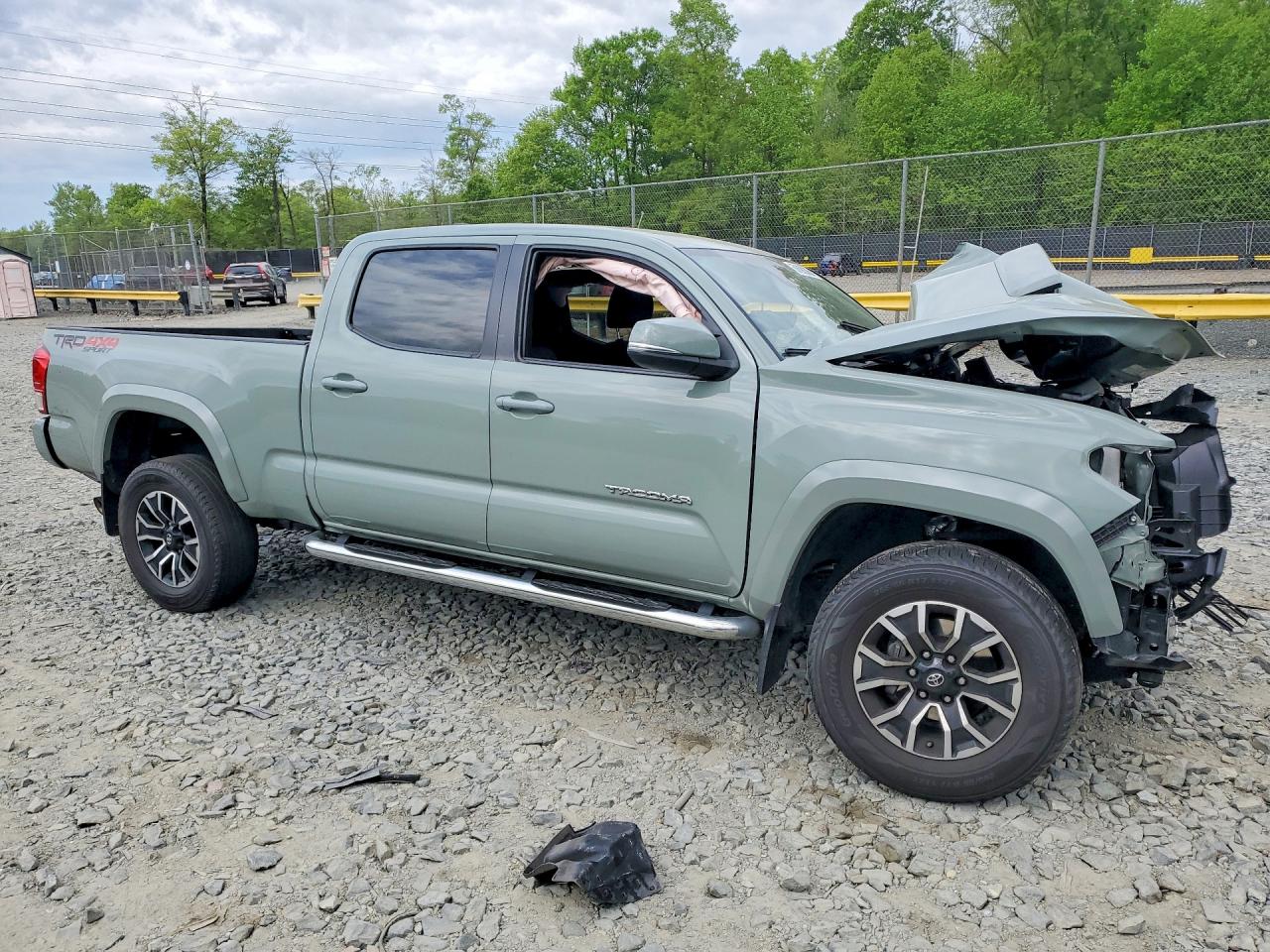 TOYOTA TACOMA 2023 — 5