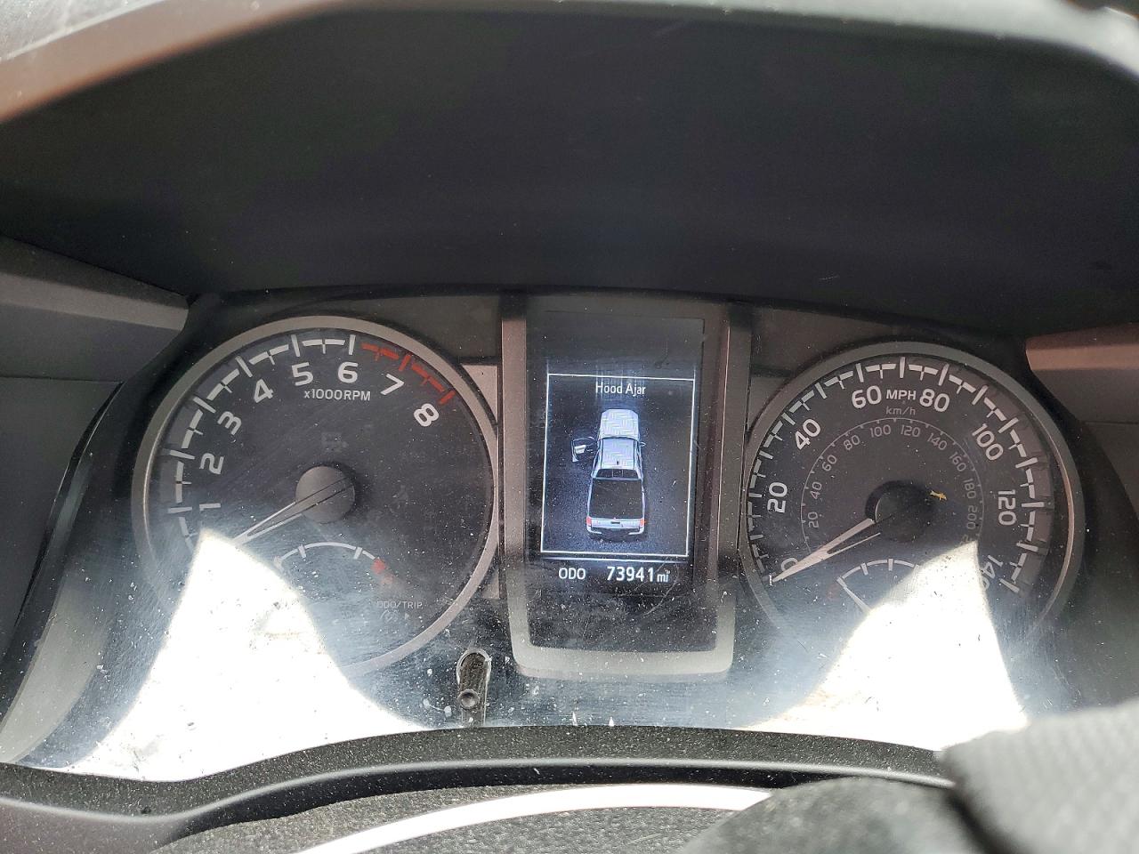 TOYOTA TACOMA 2023 — 10