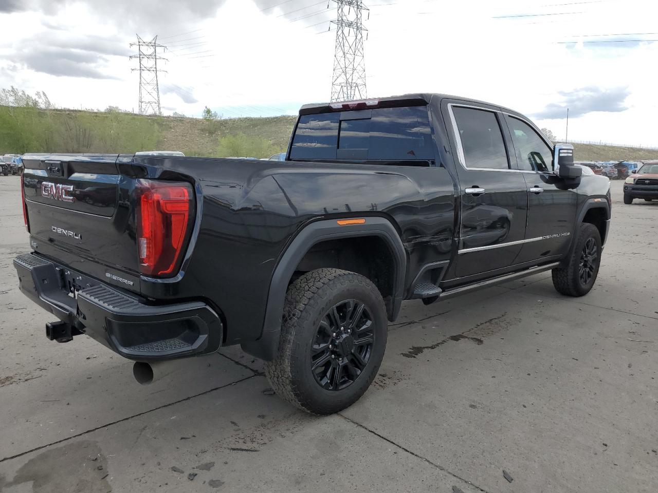 GMC SIERRA 2022 — 4