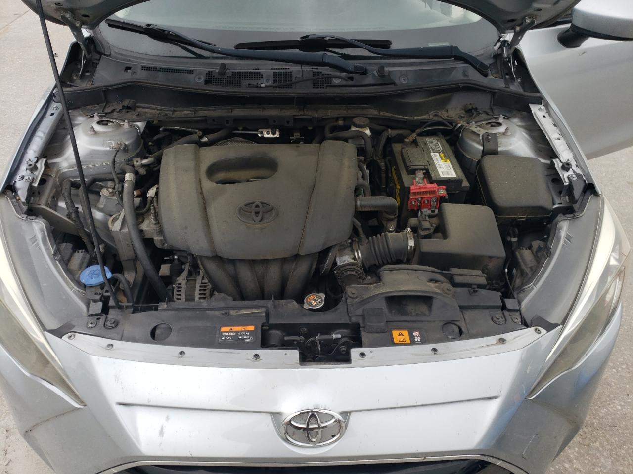 TOYOTA YARIS IA 2017 — 12