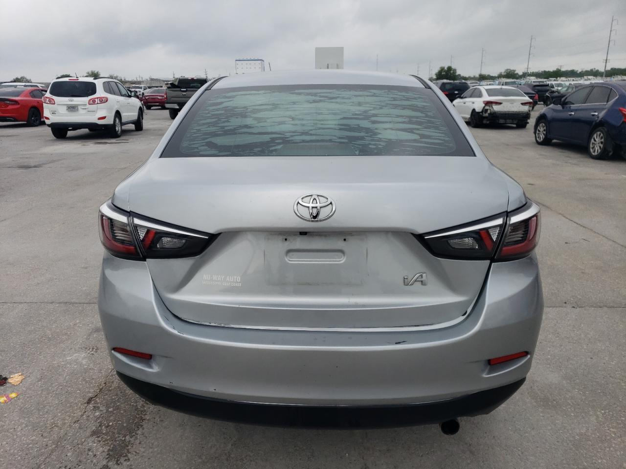TOYOTA YARIS IA 2017 — 7