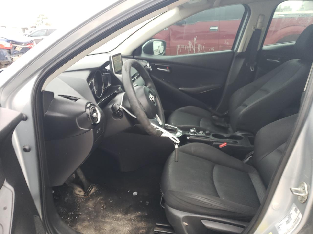 TOYOTA YARIS IA 2017 — 8