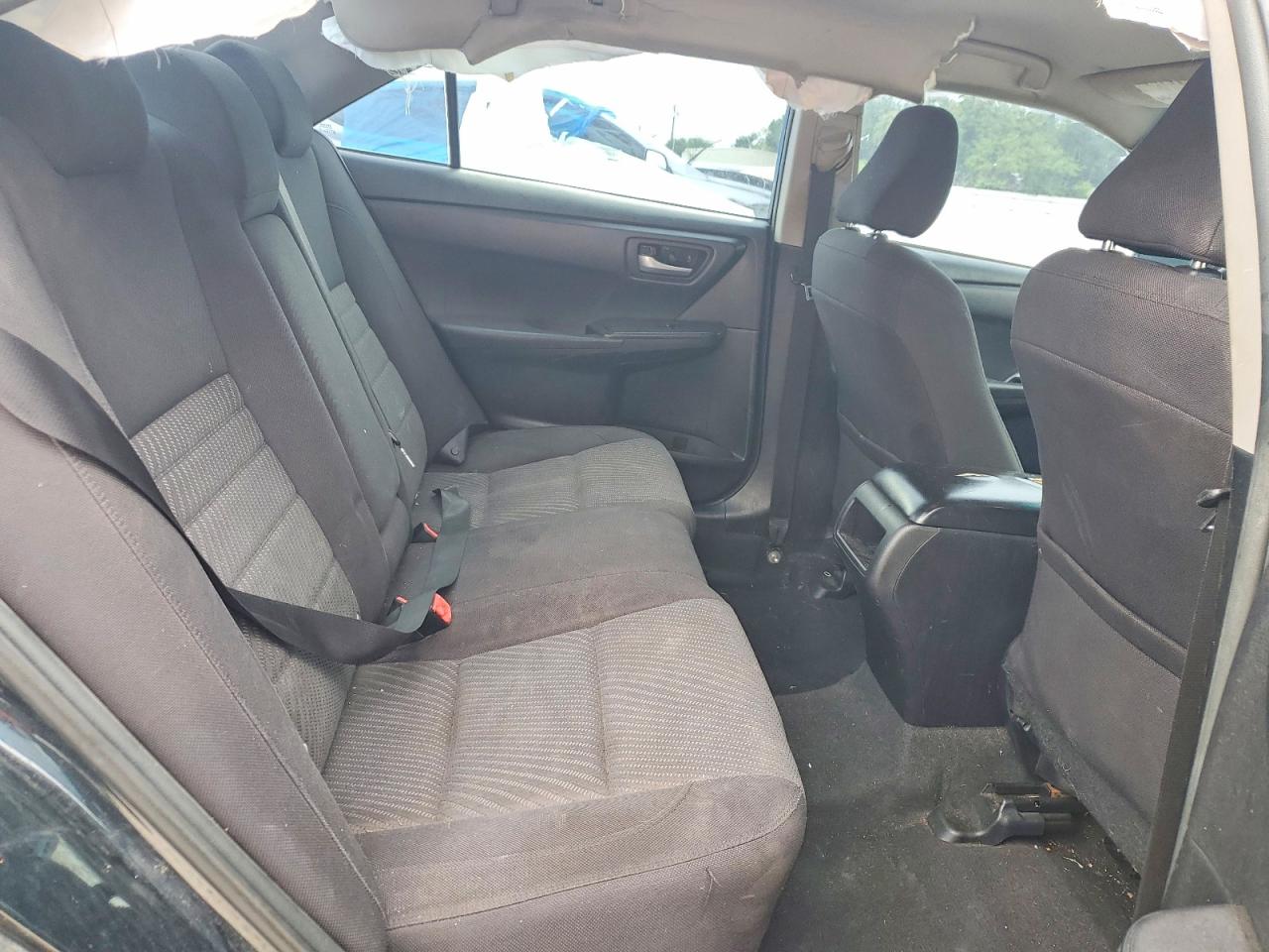 TOYOTA CAMRY 2015 — 11