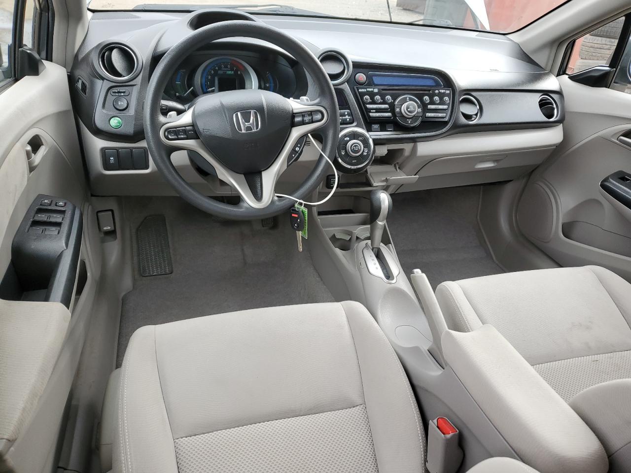 HONDA INSIGHT 2011 — 9