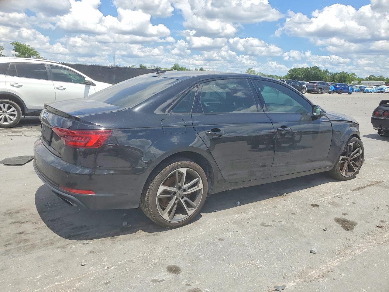 AUDI A4 2019 — 4