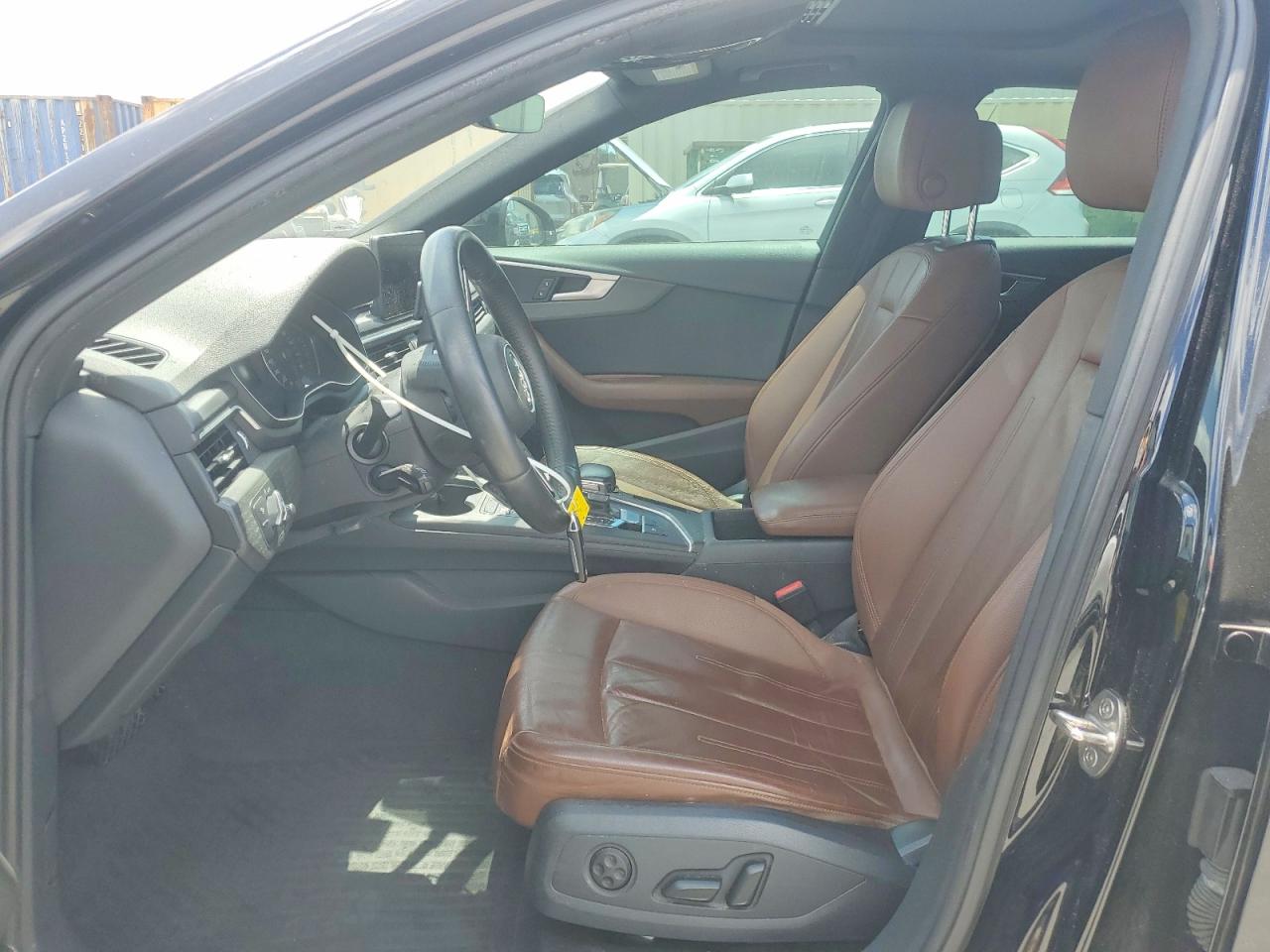 AUDI A4 2019 — 8