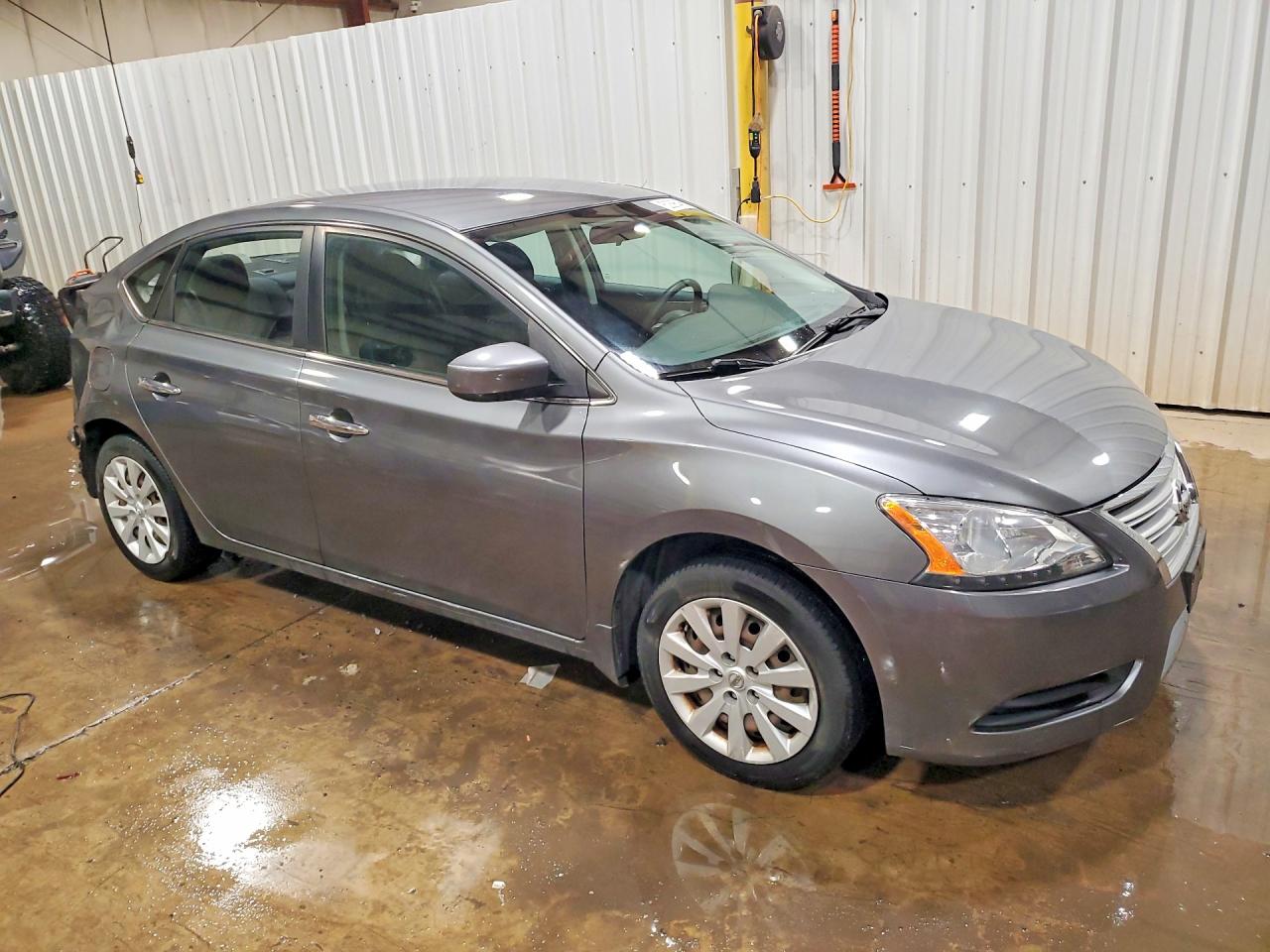 NISSAN SENTRA 2015 — 5
