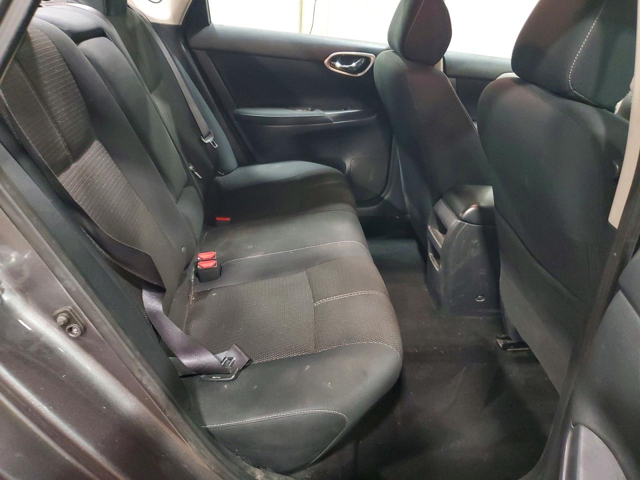 NISSAN SENTRA 2015 — 11
