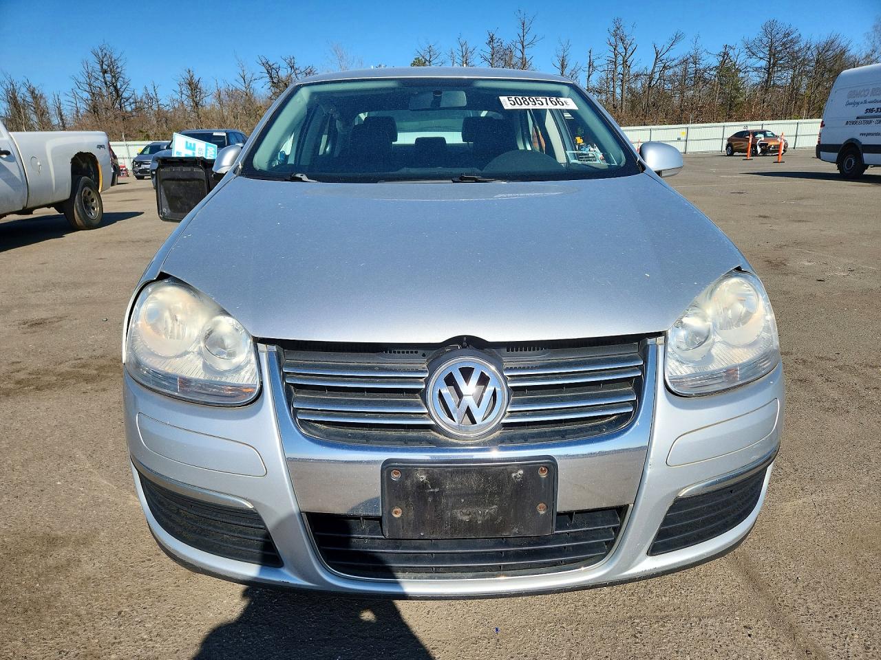 VOLKSWAGEN JETTA 2010 — 6