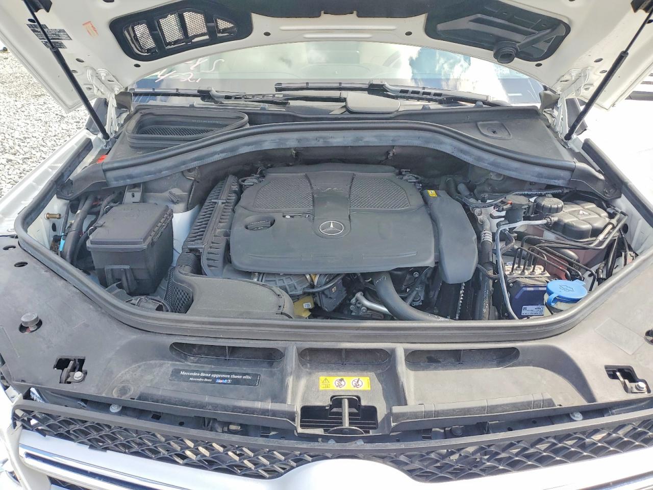 MERCEDES-BENZ GLE 2018 — 13