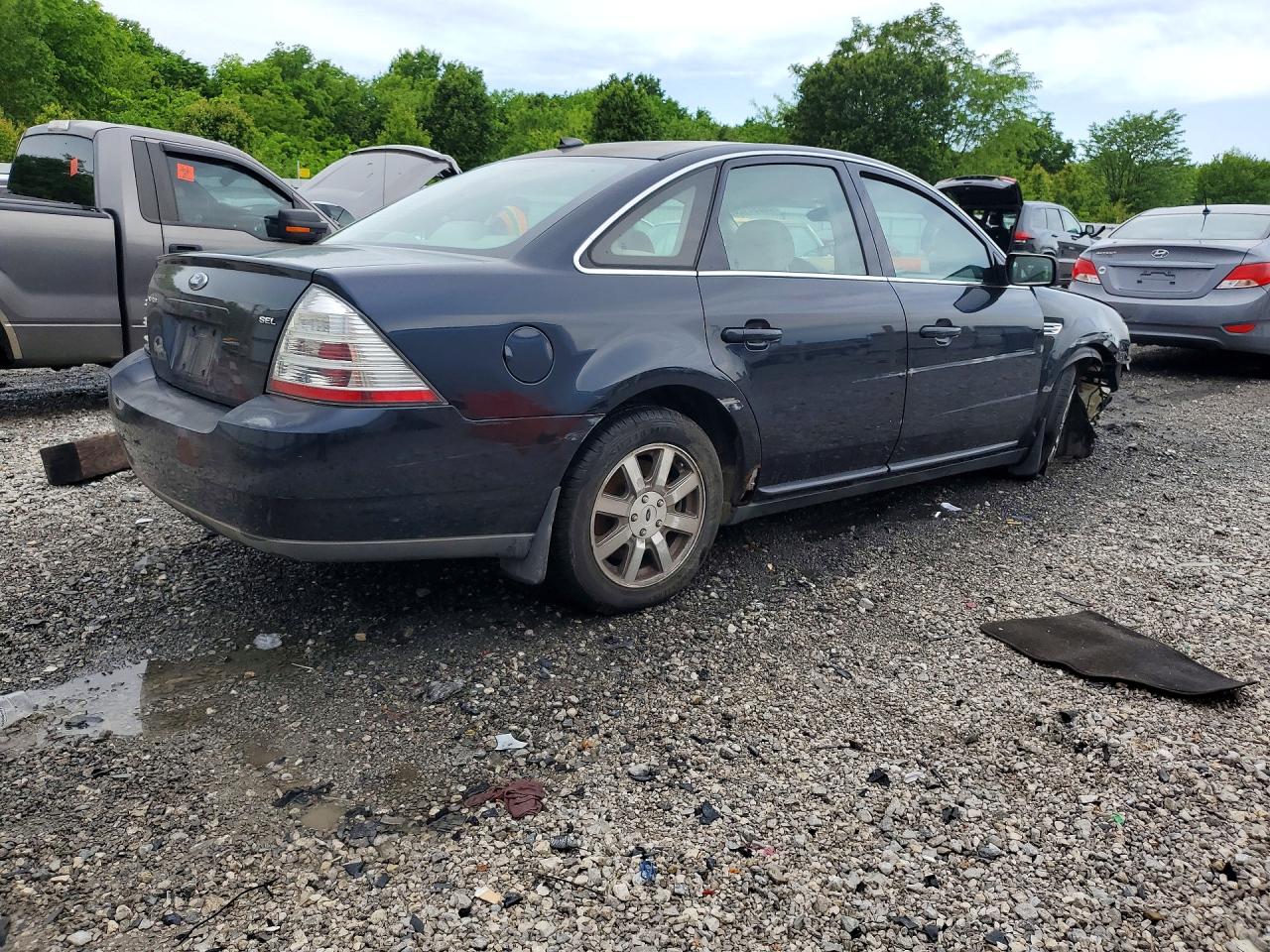 FORD TAURUS 2008 — 4
