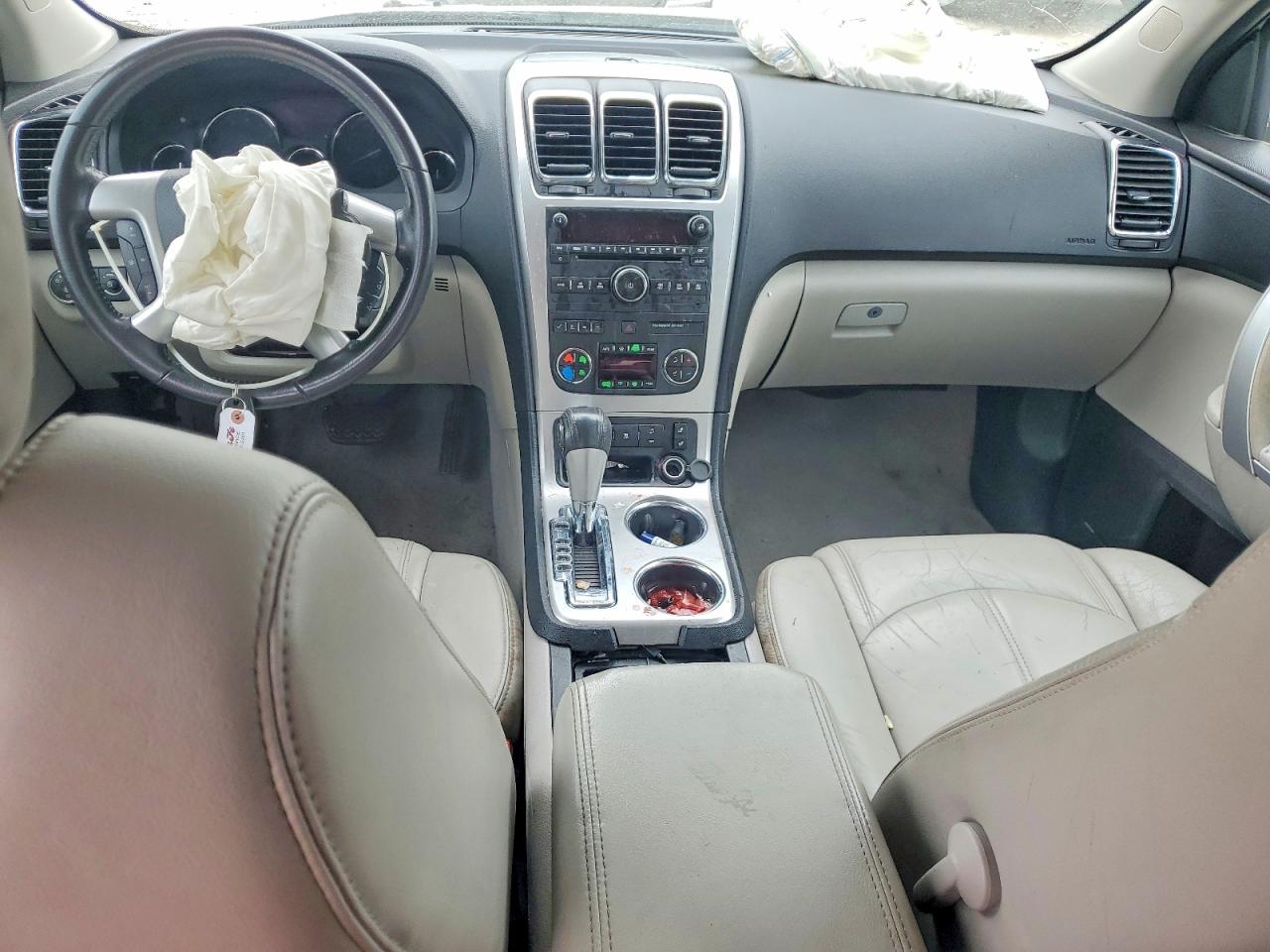 GMC ACADIA 2011 — 9