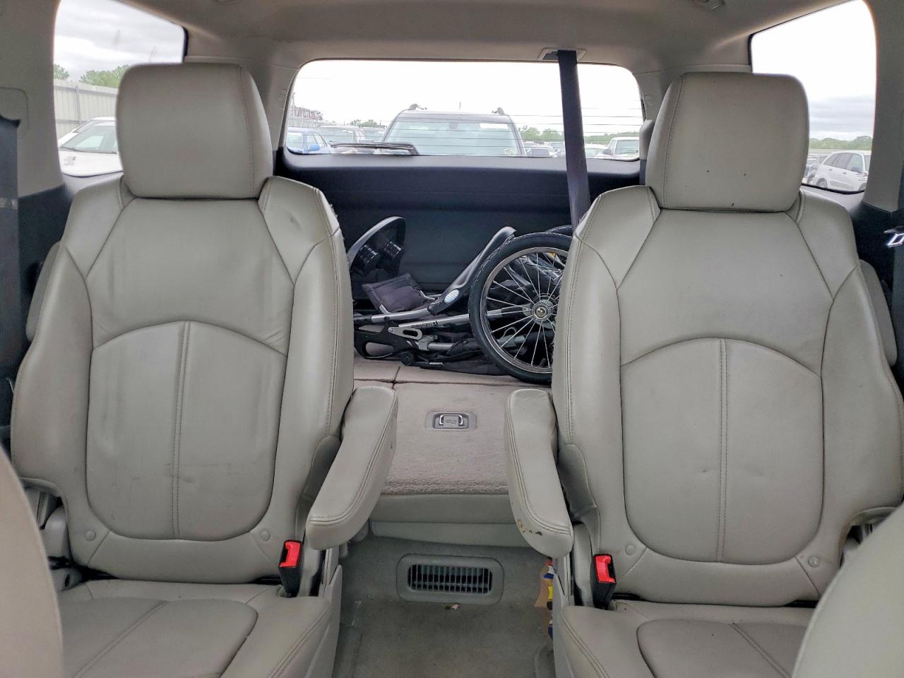 GMC ACADIA 2011 — 11
