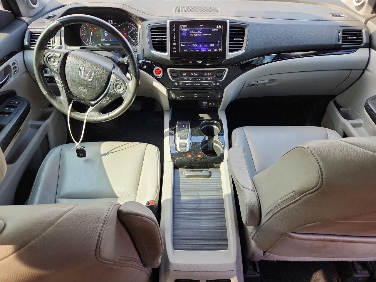 HONDA PILOT 2017 — 9