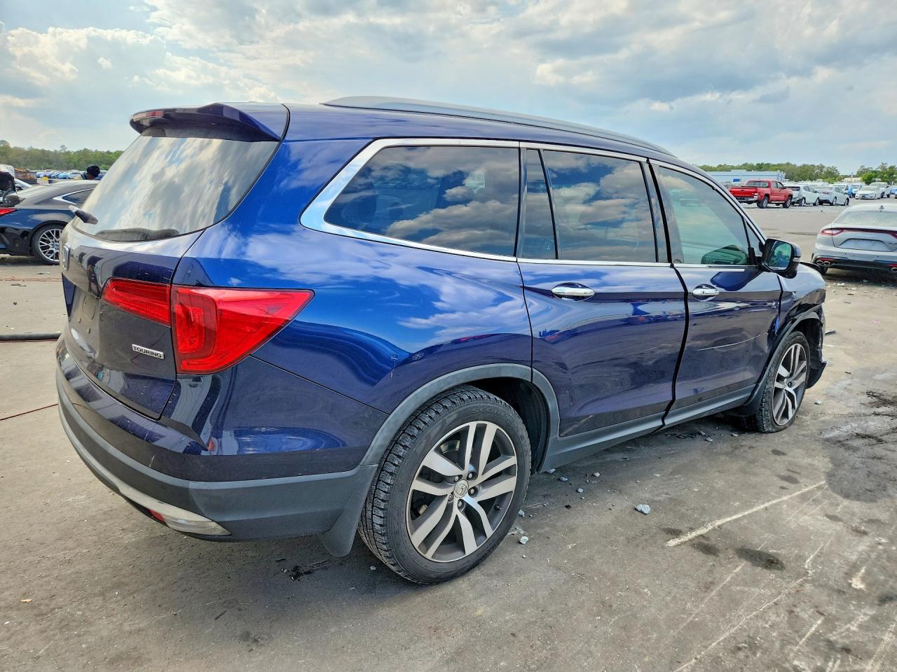 HONDA PILOT 2017 — 4